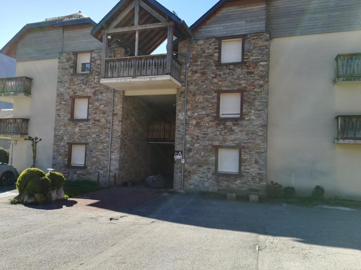 Appartement T3 - 5 Pers - Les Pics D Aran 3* Bagnères-de-Luchon Dış mekan fotoğraf